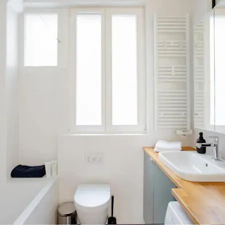 Pres Du Pere Lachaise Apartament Paryż